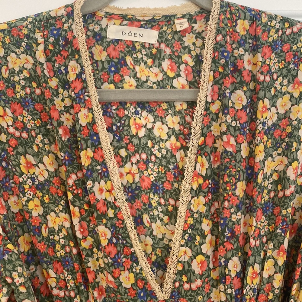 Dôen silk Catskill dress in Green Valley Floral, size M. Excellent condition!